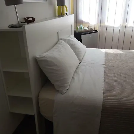 Livia Oliva Nocleg ze śniadaniem 2*